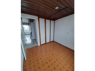 Foto 9 de VENDO APARTAMENTO BARRIO LA CLARITA
