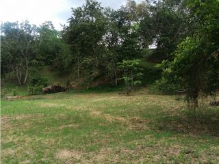 Foto 2 de Maat vende Lote 3 en Condominio, La Masata 1.538m2 $215Millones.