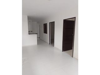 Foto 6 de SE VENDE EMBRION CON PRIMER PISO APARTAMENTO EN PIEDECUESTA