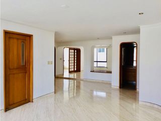 Foto 1 de SE VENDE AMPLIO APARTAMENTO EN RIOMAR CERCA BUENAVISTA