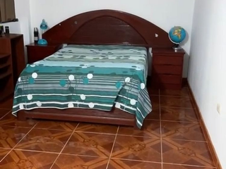 SE ALQUILA LINDA CASA EN CHIMBOTE
