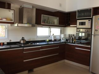 Foto 19 de Venta , Alquiler Temporario. Casa  sobre el golf en  Golfers c.c