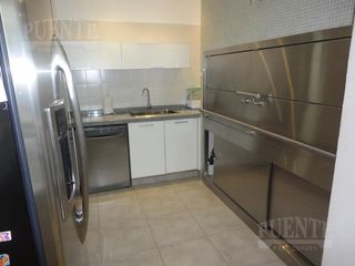 Foto 18 de Saint Thomas, Canning - Excelente Casa sobre Lote Doble!