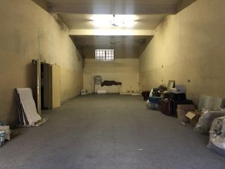 Foto 2 de VENTA - edificio con deposito 1890 m2 - Monserrat