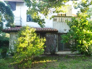 Foto 22 de Ideal desarrolladores  - Exclusiva Casa en el corazón de City Bell - Plaza San Martín