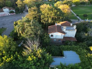 Foto 3 de Ideal desarrolladores  - Exclusiva Casa en el corazón de City Bell - Plaza San Martín