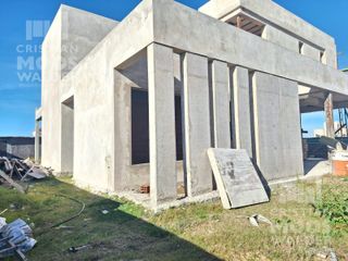Foto 18 de Casa en Venta  5 dormitorios Puertos de Lago Riberas