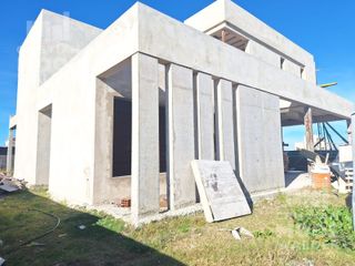 Foto 17 de Casa en Venta  5 dormitorios Puertos de Lago Riberas