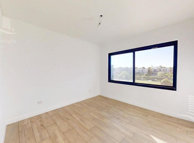 place photo 49