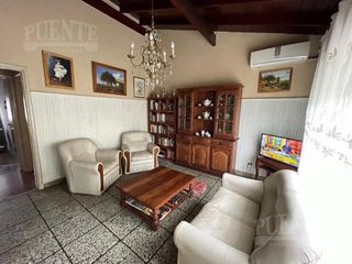 Foto 2 de Casa - Banfield Oeste