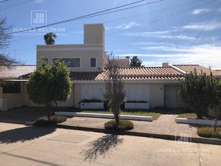 Foto 2 de Casa en Villa Centenario