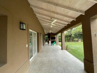Foto 56 de Casa en alquiler temporal desde octubre. No fracciona. 3 dormitorios, parrilla y piscina. Impecable.