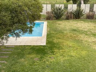 Foto 46 de Casa en alquiler temporal desde octubre. No fracciona. 3 dormitorios, parrilla y piscina. Impecable.