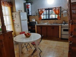 Foto 6 de Casa en venta - 4 Dormitorios 2 Baños - 202.5Mts2 - Las Toninas
