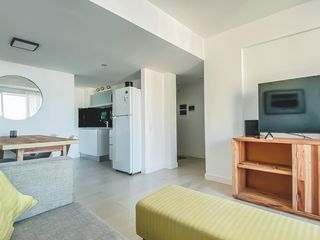 Foto 4 de Alquiler por dia departamento 3 ambientes para 4 personas zona La Perla vista al mar
