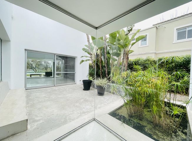 place photo 44