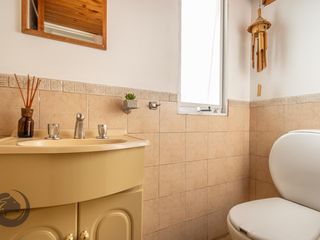 Foto 41 de Casa en Barrio privado digna de ver luminosa, pileta, cocheras, 3dorm 5amb 2baños toilette lavadero