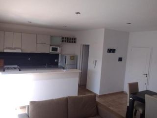 Foto 5 de departamento  3 amb. al frente con balcon
