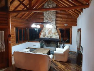 Foto 2 de Casa en venta - 4 dormitorios 3 baños - 300mts2 - Haras del Sur I, La Plata