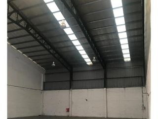 Foto 1 de Alquiler Deposito Premium 500 M2 con Oficina