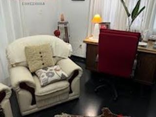 Foto 12 de Casa muy bien ubicada, con tres dormitorios, baño, cocina, comedor, living, entrada para auto, patio con lavadero.