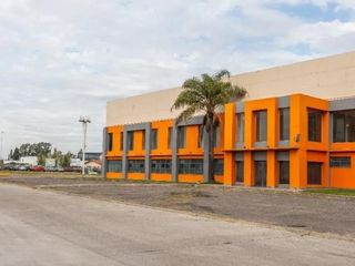 Foto 6 de Alquiler Local Comercial / Showroom / Oficinas / Deposito de 511 m2 en Moreno Store Center