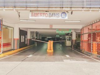 Foto 1 de VENTA - COCHERA FIJA CUBIERTA – MICROCENTRO – OPORTUNIDAD - FINANCIACION