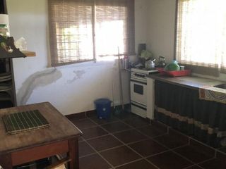 Foto 8 de Casa en venta - 2 Dormitorios 1 Baño - Cocheras - 698Mts2 - Pipinas