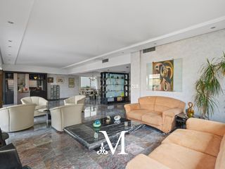 Foto 18 de OPORTUNIDAD !!! SEMIPISO  en venta  Art Tower 5 amb, seg 24 hs, amenties, 2 cocheras y baulera