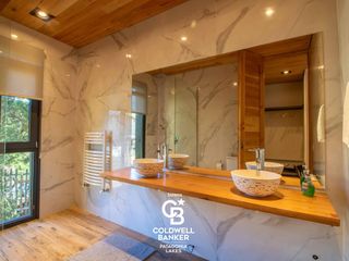 Foto 30 de Increíble casa en alquiler temporario en Arelauquen Bariloche