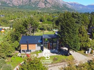 Foto 3 de Increíble casa en alquiler temporario en Arelauquen Bariloche