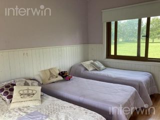 Foto 21 de Casa 5 ambientes con pileta y jardín - Zarate - ALQUILER