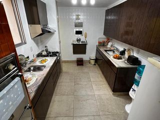 Foto 5 de Departamento en Venta- Av.Chacabuco 150- Tres dormitorios + dependencia