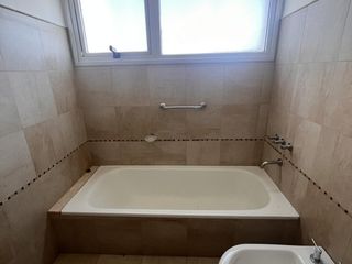 Foto 20 de VENTA Semipiso Edificio La Rotonda General Roca Rio Negro