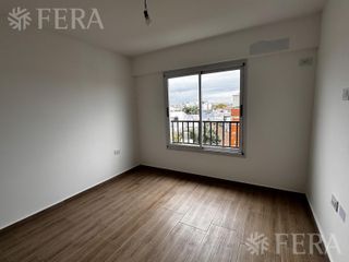 Foto 7 de Venta de departamento de 2 ambientes en Villa Luzuriaga