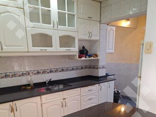 Foto 19 de En Venta, Departamento de 3 dormitorios, 5 Saltos.