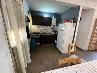 Foto 2 de Departamento en venta a metros de avenida Almafuerte