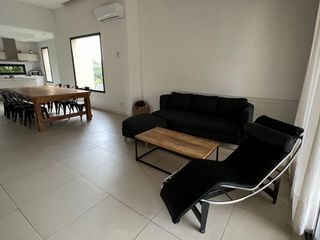 Foto 8 de casa en venta en barrio  Las Tipas, Nordelta.