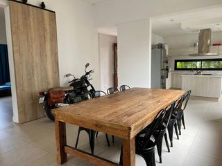 Foto 4 de casa en venta en barrio  Las Tipas, Nordelta.