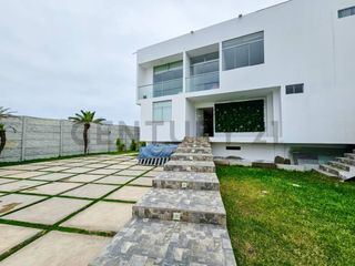 Exclusiva Casa de Playa: Un refugio de lujo frente al mar, en Costa del Campo