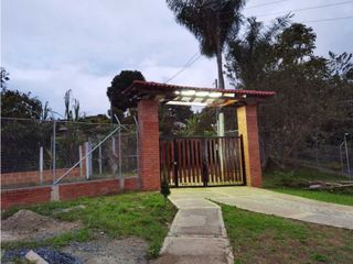 Foto 5 de VENDO CASA CAMPESTRE EN DAGUA K34 T.P 7983354