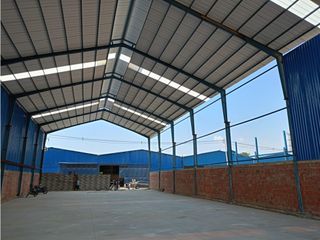 Se vende o alquila bodega en Caucaseco JV - TP (W7983340)