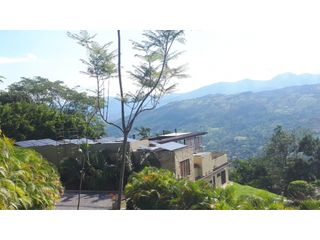 HERMOSA CASA PARA LA VENTA -  VILLETA - CUNDINAMARCA