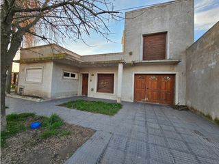 Foto 1 de CASA EN VENTA