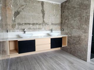 Foto 7 de CASA EN VENTA 6 amb - 3 PLANTAS  - SAINT THOMAS OESTE