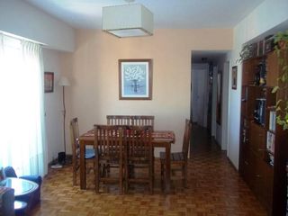 Foto 3 de Impecable Departamento de Tres ambientes