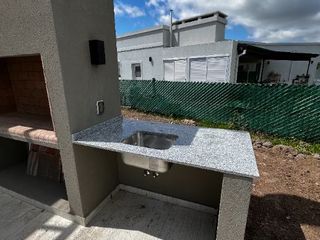 Foto 42 de Casa en alquiler en Loma Verde