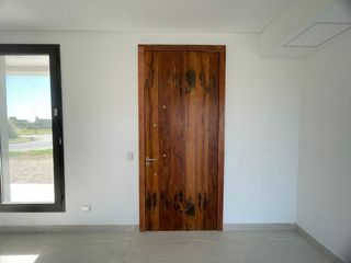 Foto 8 de Casa en alquiler en Loma Verde