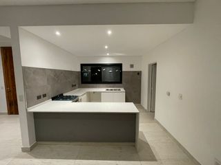 Foto 9 de Casa en alquiler en Loma Verde