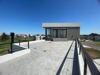 Foto 40 de Casa en alquiler en Loma Verde